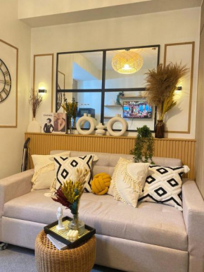 Duxe Suite2 near Moa and Naia Airport Wifi Netflix